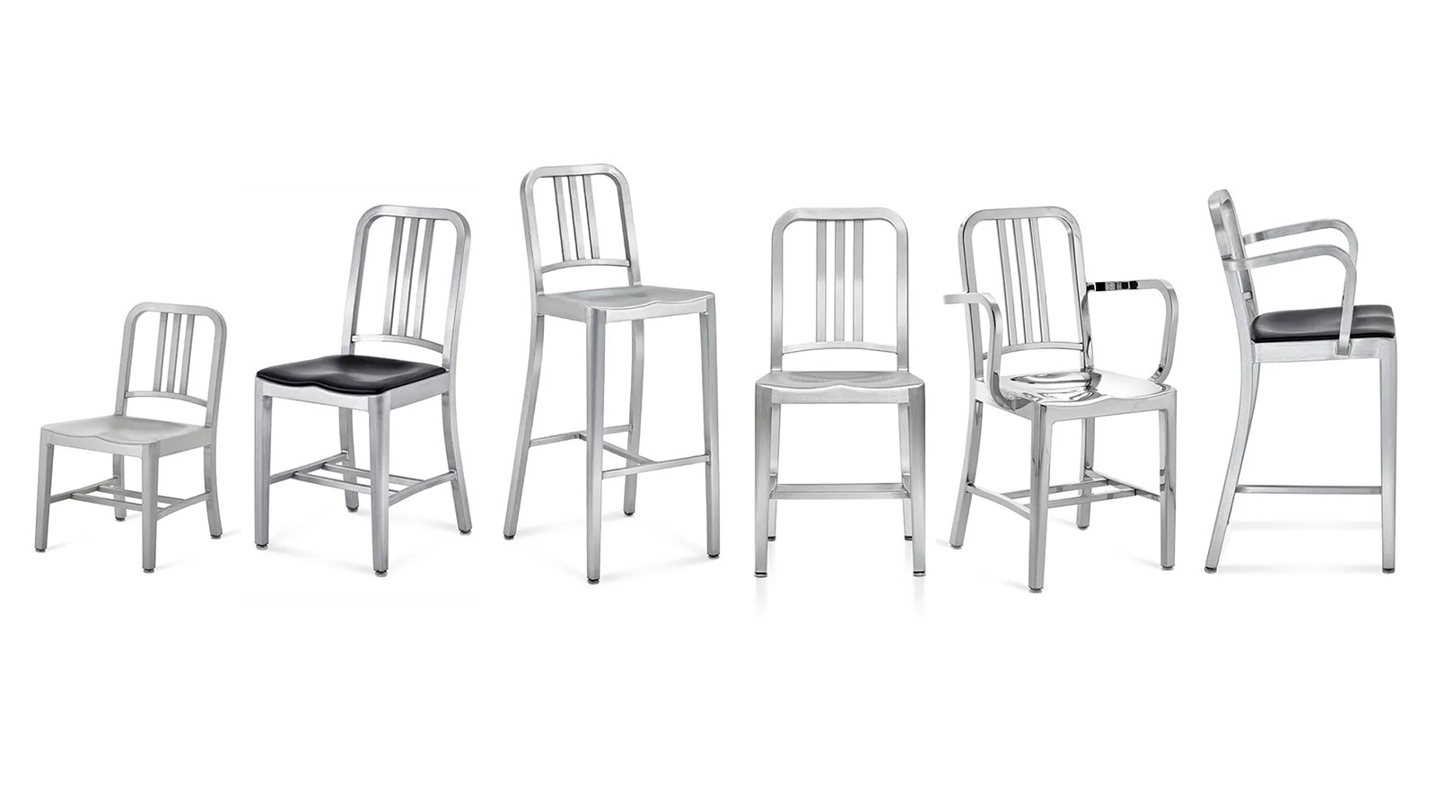 Design tuolit Navy 1006 Emecolta harjatusta alumiinista ruokapöydän ympärillä