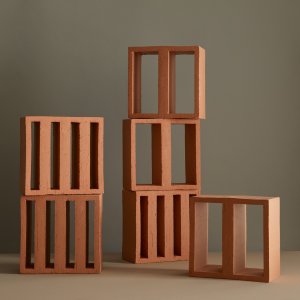 Sisäpiha Tally Outdoor -muurilla