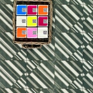 Laehikuva Azulej kuviosta Flores Mutina