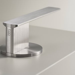 Ayla-hanakokoelma, Cea Design, suunnittelu Yabu Pushelberg