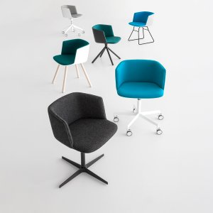 Cutin jalusta piirtää ympyrän toimiston lattiaan
