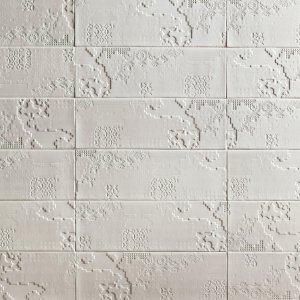 Bas-Relief tekstuurin Patchwork laehikuva Mutina