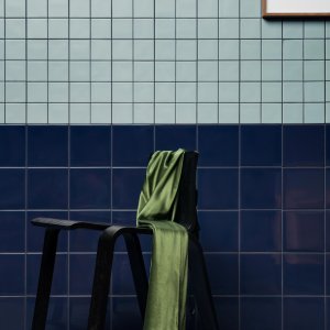 Neljä modulaarista Din-kokoa yhdistelmäladonnassa