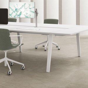 Pyöreä E-Place-neuvottelupöytä Ø 120 pylväällä, DVO Office
