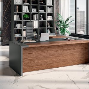 Design-työpöytä e-10 Quadrifogliolta amerikanpähkinänä