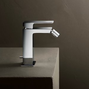 Angeletti & Ruzzan Mint Fantinille Matt Gun Metal -pinnalla yläviistosta