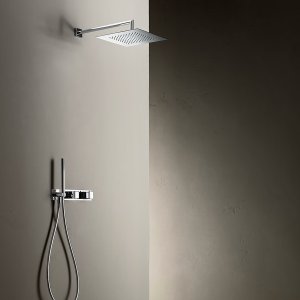 Lähikuva Fantinin Mint-pesuallashanan kahvasta kromipinnalla