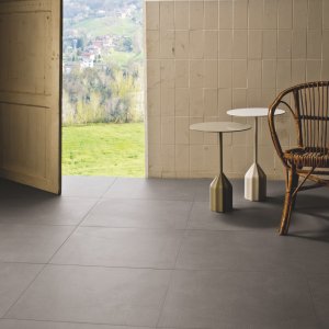 Déchirer-koko 60x60 ladottuna