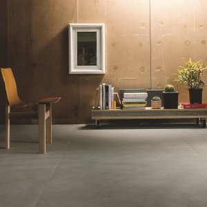 Déchirer-koko 60x120 lattialla