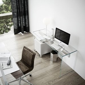 Air Desk 1 Air Unit -säilytysjärjestelmän varassa
