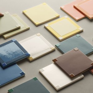 Homage to the Square varissa Chocolate