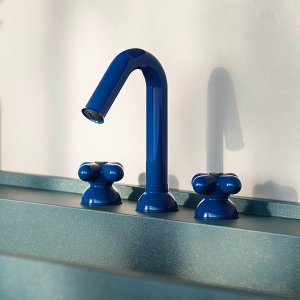 Punainen kaareva juoksuputki pyöreällä poikkileikkauksella, I Balocchi, Fantini