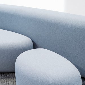 Molemmat LaCividinan Lisse-rahit vierekkäin lattialla