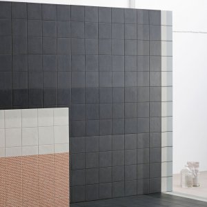 Tape-malliston Base Black -laatta, Mutina