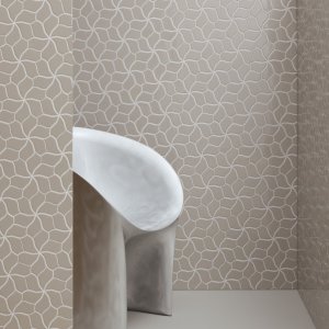Botanica Grey Glossy valoheijastuksin