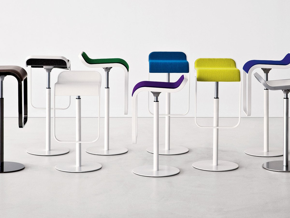 Design-baarituolit
